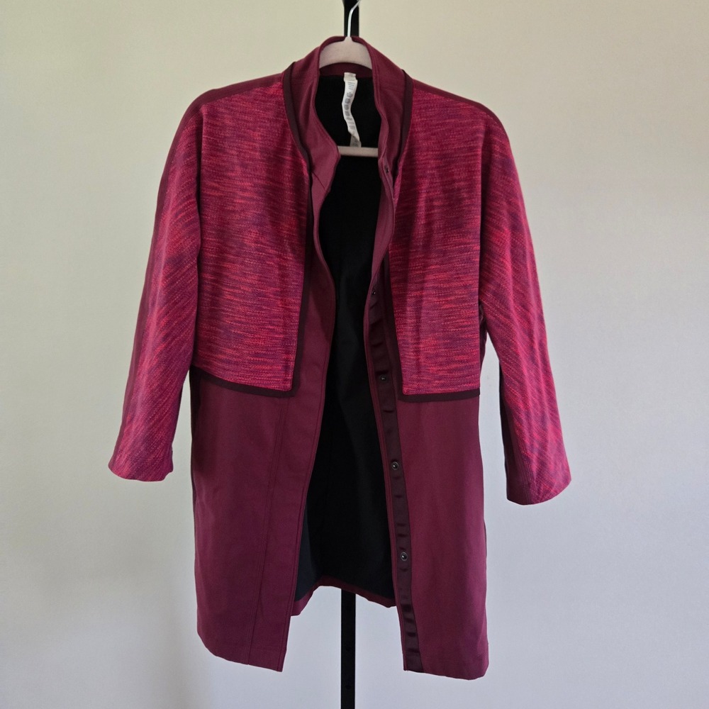 Lululemon Cocoon Car Coat Heathered Raspberry Snap Front Small Utility Travel